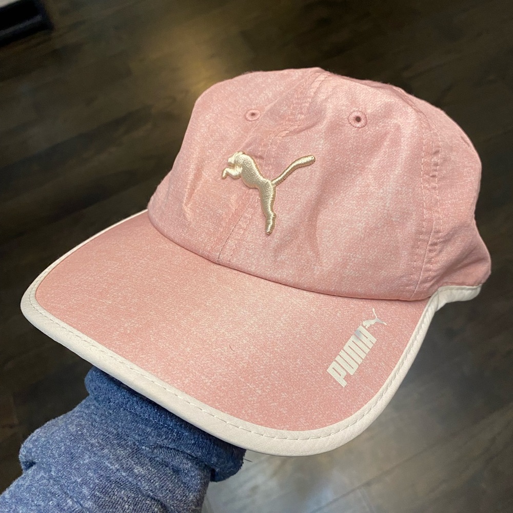 PUMA cap + gifts